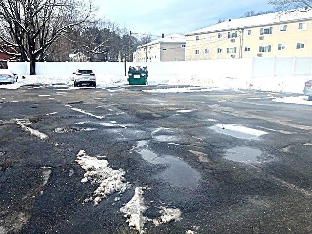 43 Hamilton St 24, Leominster, MA 01453