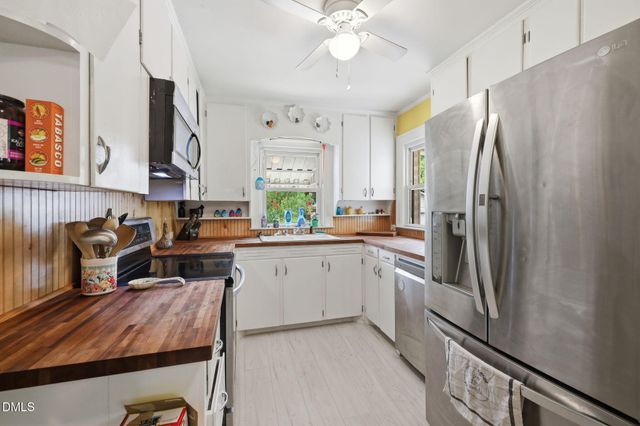 203 Vernon Street, Broadway, NC 27505
