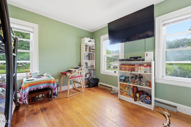 203 Vernon Street, Broadway, NC 27505