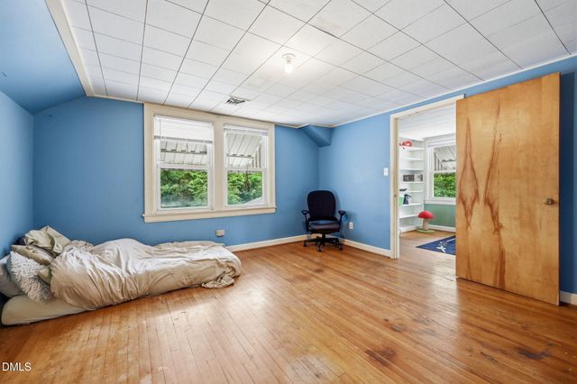 203 Vernon Street, Broadway, NC 27505