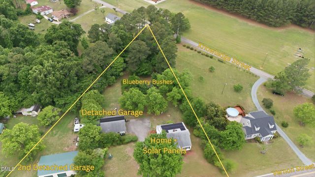 203 Vernon Street, Broadway, NC 27505