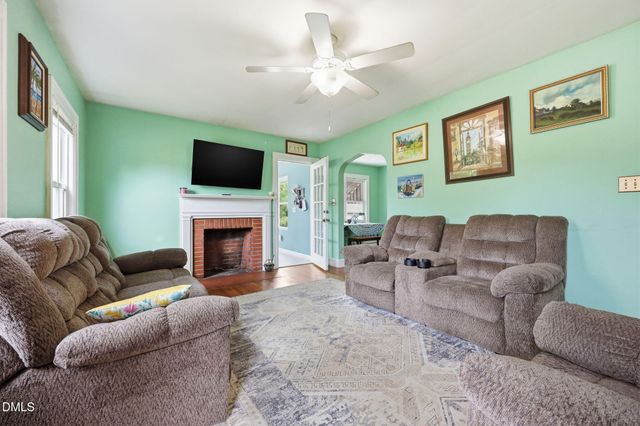 203 Vernon Street, Broadway, NC 27505