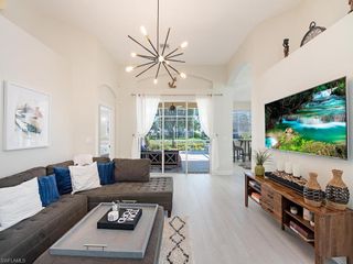 8098 Tauren CT, Naples, FL 34119