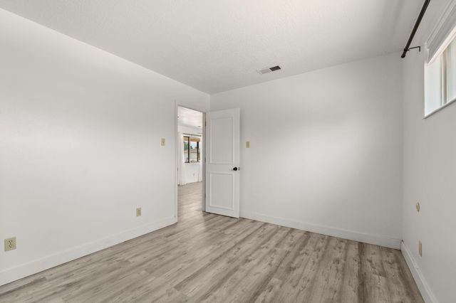 1200 38TH Street SE, Rio Rancho, NM 87124