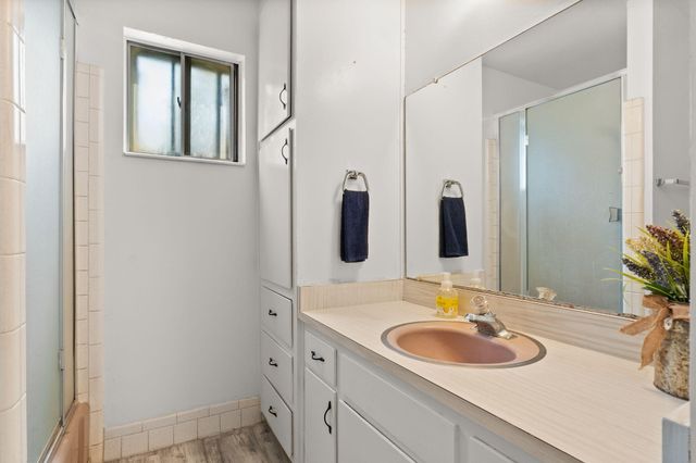 1200 38TH Street SE, Rio Rancho, NM 87124