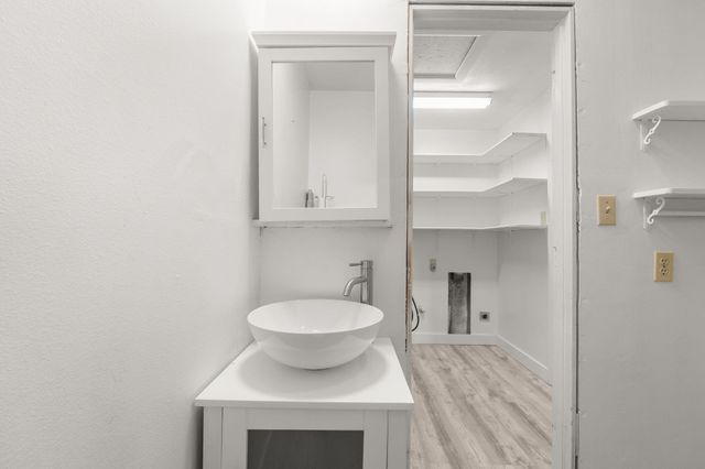 1200 38TH Street SE, Rio Rancho, NM 87124