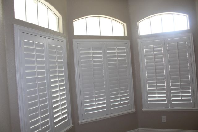 5222 W Lark Court W, Visalia, CA 93291