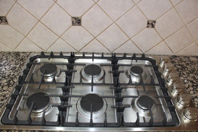 5222 W Lark Court W, Visalia, CA 93291