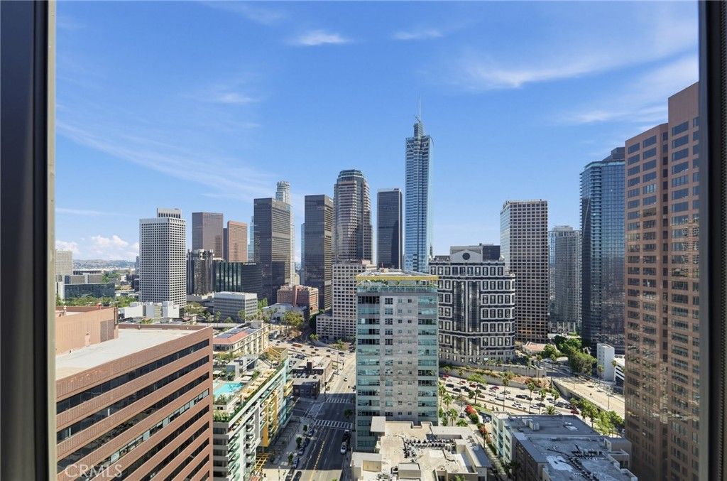 1100 Wilshire Boulevard 2207, Los Angeles, CA 90017 — photo 2