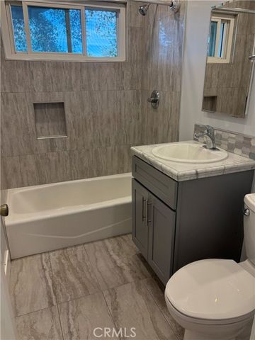 110 W Home Place, Redlands, CA 92373