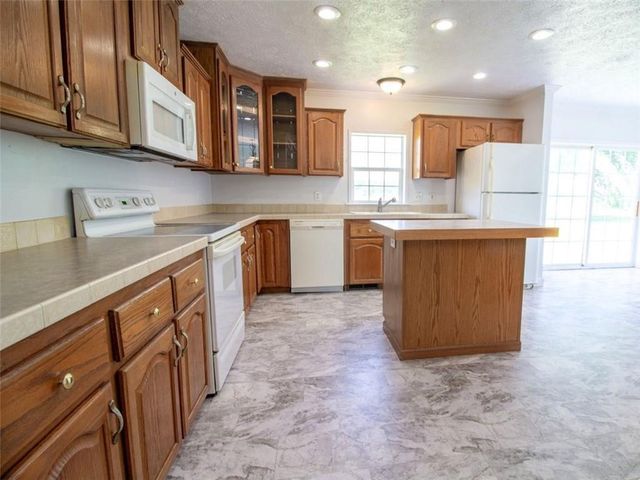 120 NW W Highway, Kingsville, MO 64061