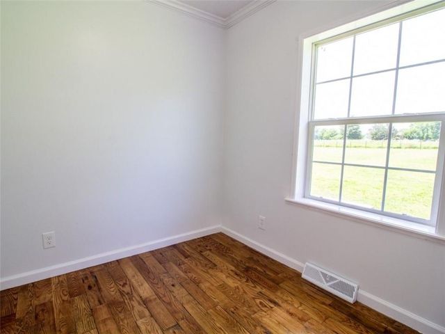 120 NW W Highway, Kingsville, MO 64061