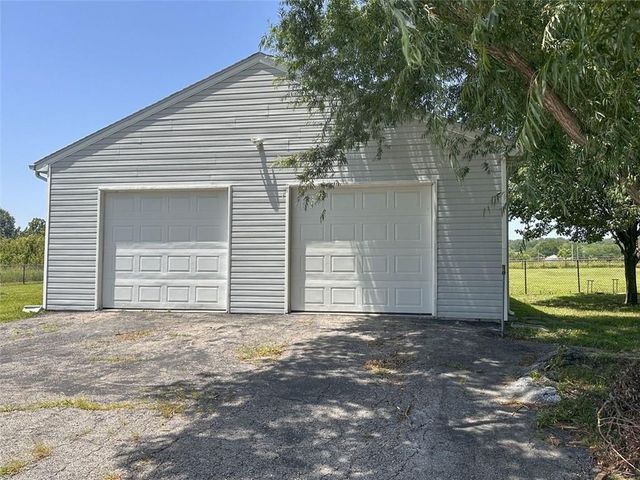 120 NW W Highway, Kingsville, MO 64061