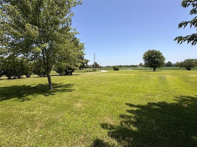 120 NW W Highway, Kingsville, MO 64061