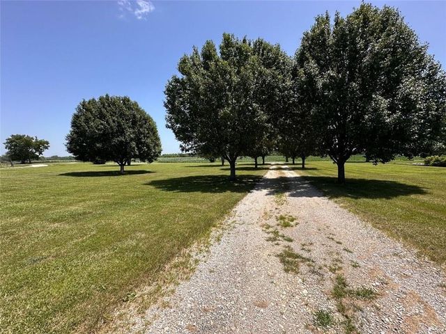 120 NW W Highway, Kingsville, MO 64061