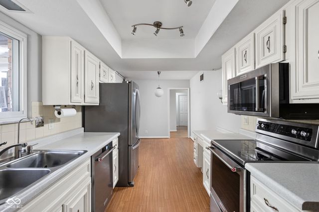 8133 Groton Lane, Indianapolis, IN 46260