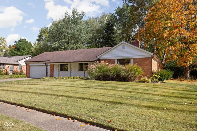 8133 Groton Lane, Indianapolis, IN 46260