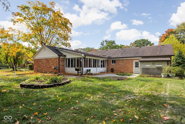 8133 Groton Lane, Indianapolis, IN 46260