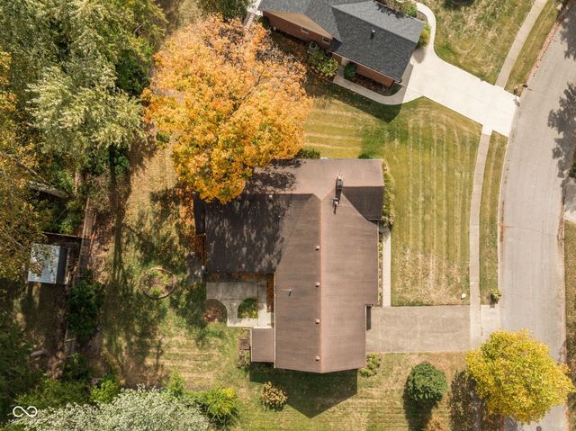 8133 Groton Lane, Indianapolis, IN 46260