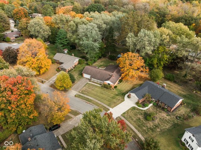 8133 Groton Lane, Indianapolis, IN 46260