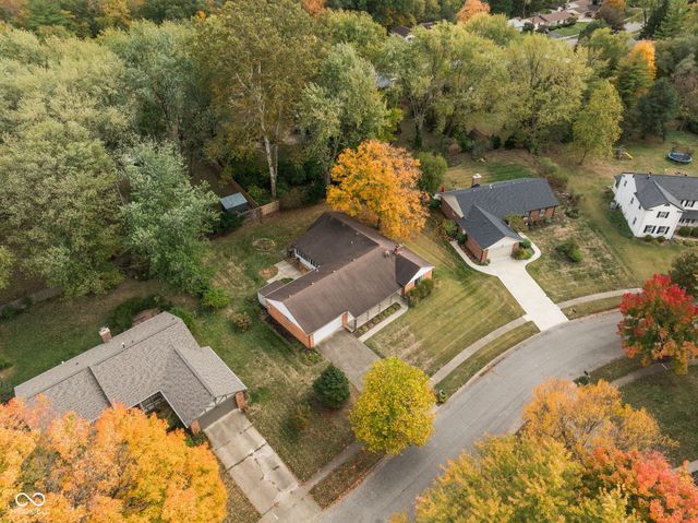 8133 Groton Lane, Indianapolis, IN 46260
