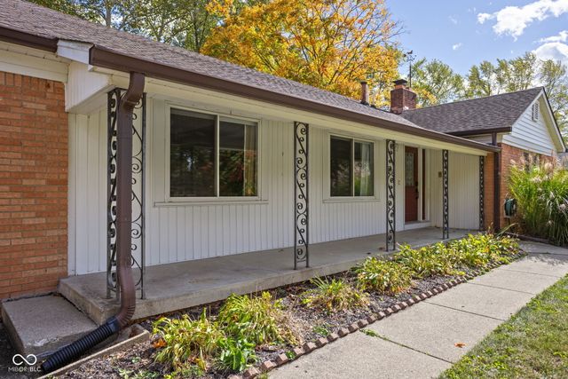 8133 Groton Lane, Indianapolis, IN 46260