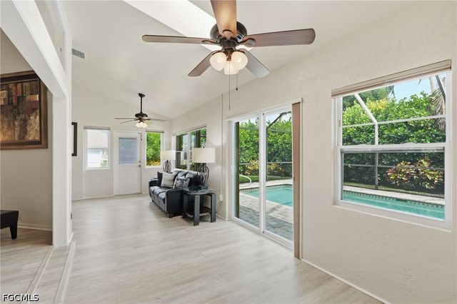 8185 Breton CIR, Fort Myers, FL 33912