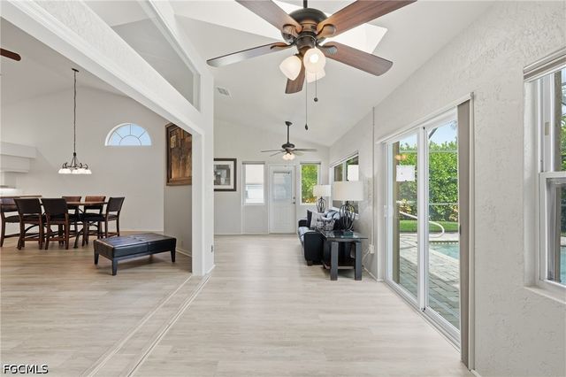 8185 Breton CIR, Fort Myers, FL 33912