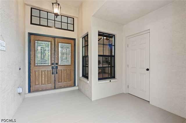 8185 Breton CIR, Fort Myers, FL 33912