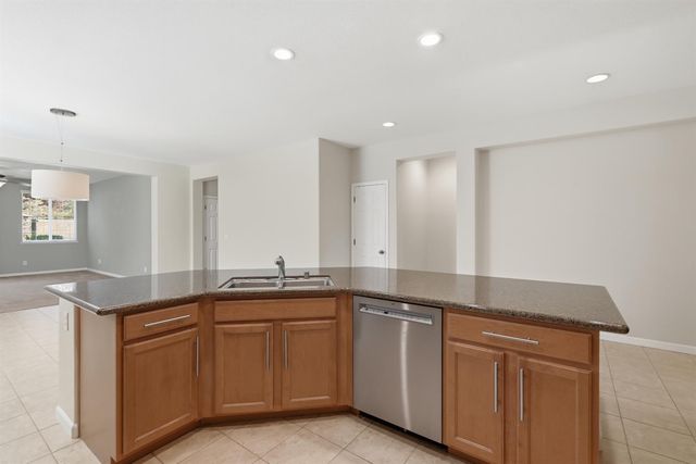 1320 Stoney Cross Ln, Lincoln, CA 95648