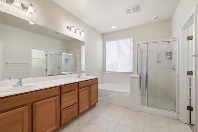 1320 Stoney Cross Ln, Lincoln, CA 95648