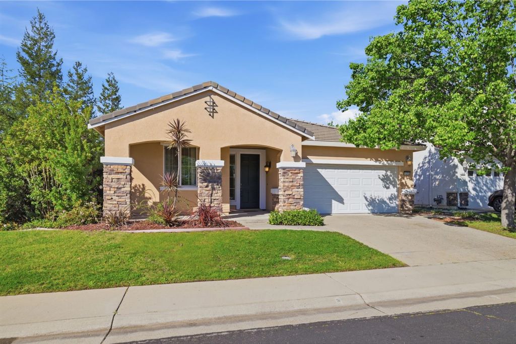 1320 Stoney Cross Ln, Lincoln, CA 95648