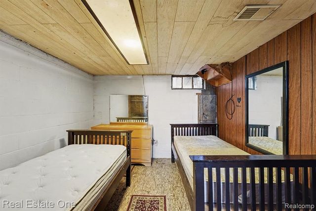 5843 Banner Street, Taylor, MI 48180