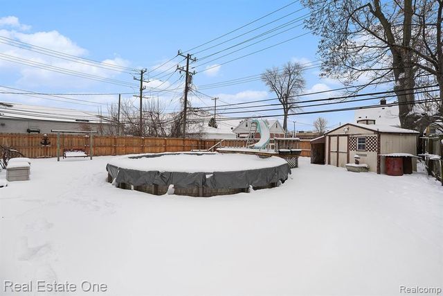 5843 Banner Street, Taylor, MI 48180