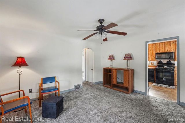 5843 Banner Street, Taylor, MI 48180