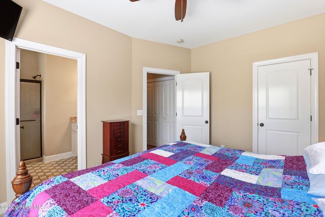 332 NE 52nd Street, Oak Island, NC 28465