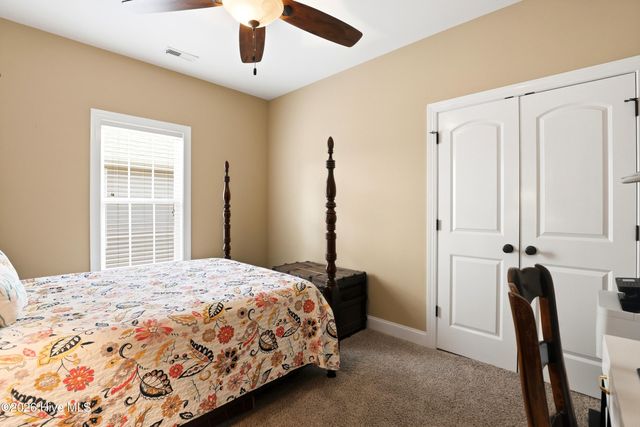 332 NE 52nd Street, Oak Island, NC 28465