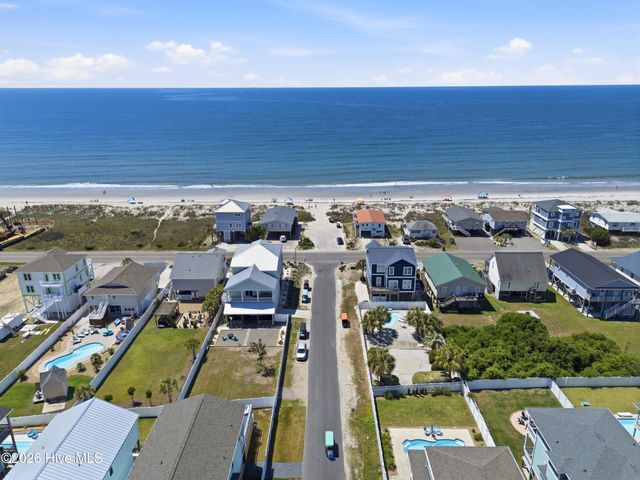 332 NE 52nd Street, Oak Island, NC 28465