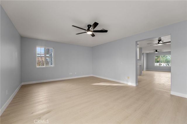 638 N Girard, Hemet, CA 92544