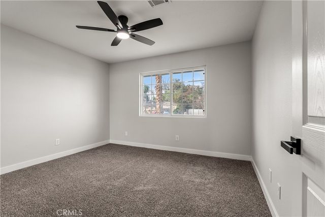 638 N Girard, Hemet, CA 92544