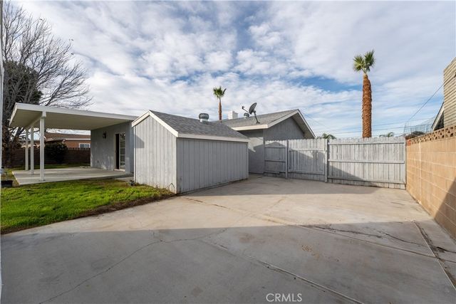 638 N Girard, Hemet, CA 92544