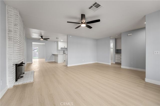 638 N Girard, Hemet, CA 92544