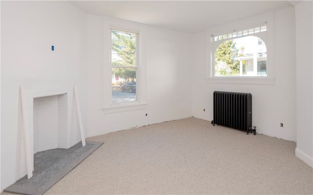 8 Pleasant Street 1, Newport, RI 02840