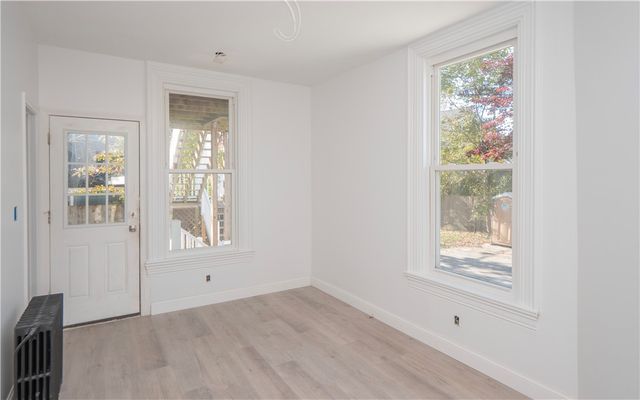 8 Pleasant Street 1, Newport, RI 02840