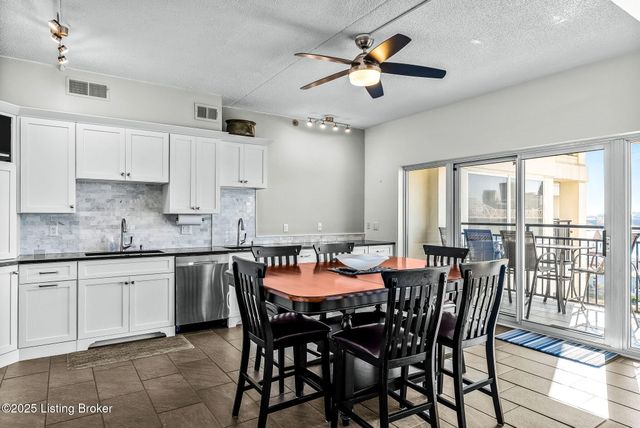 1 Riverpointe Plaza 603 604, Jeffersonville, IN 47130