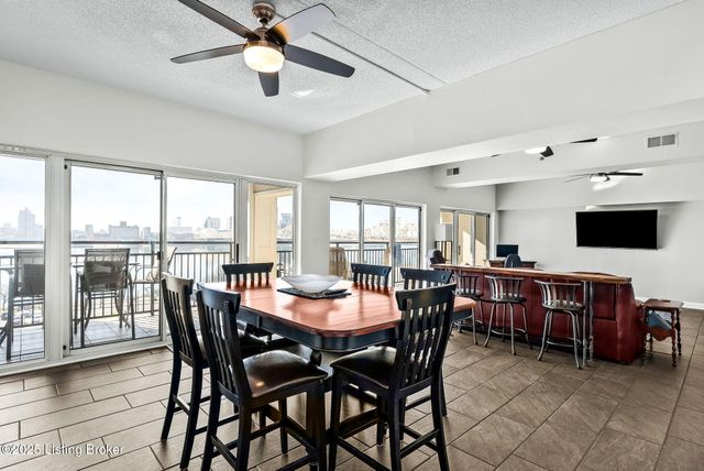 1 Riverpointe Plaza 603 604, Jeffersonville, IN 47130