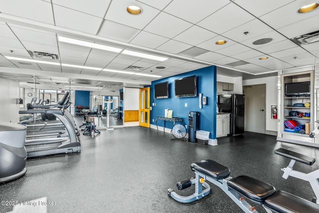 1 Riverpointe Plaza 603 604, Jeffersonville, IN 47130