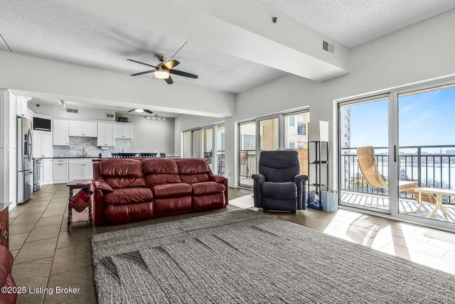 1 Riverpointe Plaza 603 604, Jeffersonville, IN 47130