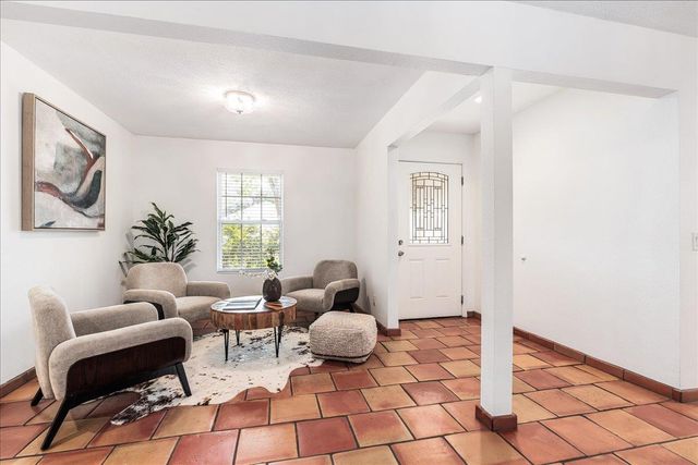 4805 Canyonbend CIR, Austin, TX 78735