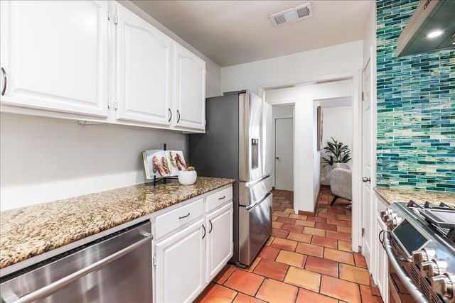 4805 Canyonbend CIR, Austin, TX 78735